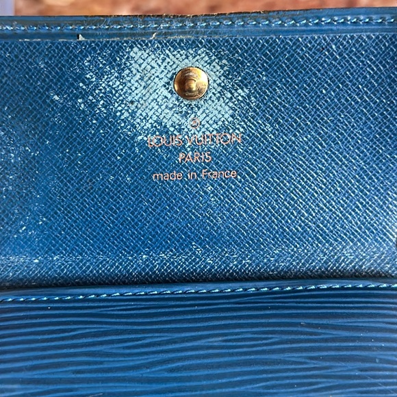 Louis Vuitton blue epi rehab wallet - Picture 11 of 15